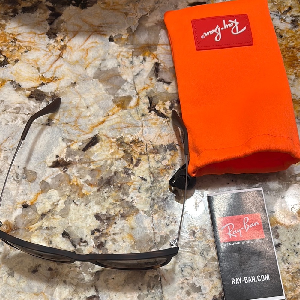 Ray-Ban Tortoise Shell Sunglasses - Picture 3 of 3